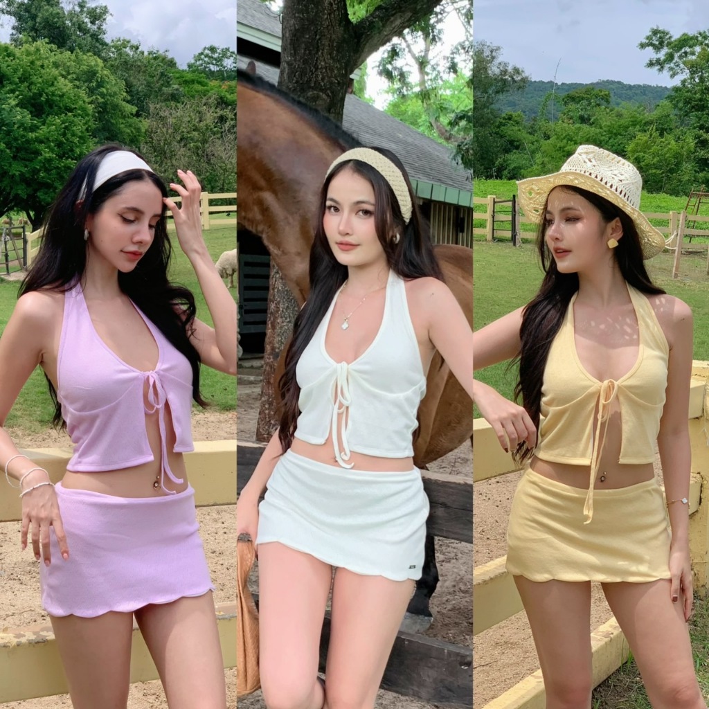 Luna Set เสื้อคล้องคอเว้าหน้า+กระโปรง (A1017)