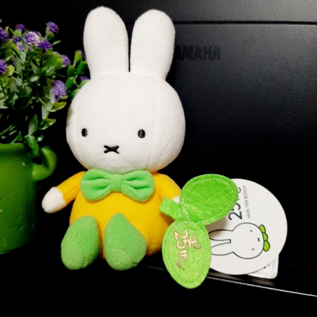 ตุ๊กตา Miffy 25th น่ารัก แท้💯 (HUIS TEN BOSCH)ป้ายห้อย