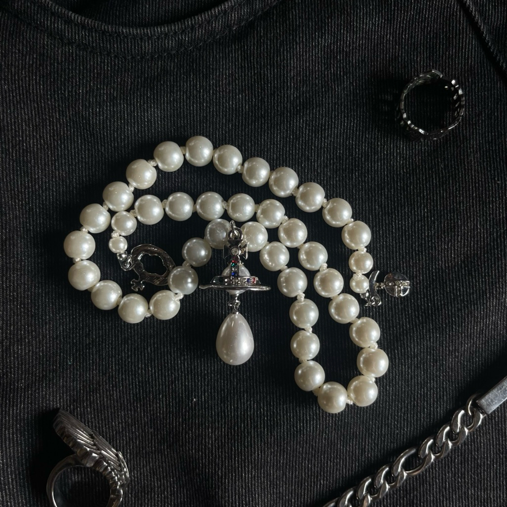 ✨พร้อมส่ง✨ สร้อยคอ ไข่มุก Elegant จี้กางเขน วงแหวนดาวเสาร์ แนวสตรีท Saturn Galaxy Jewery 🖤💫