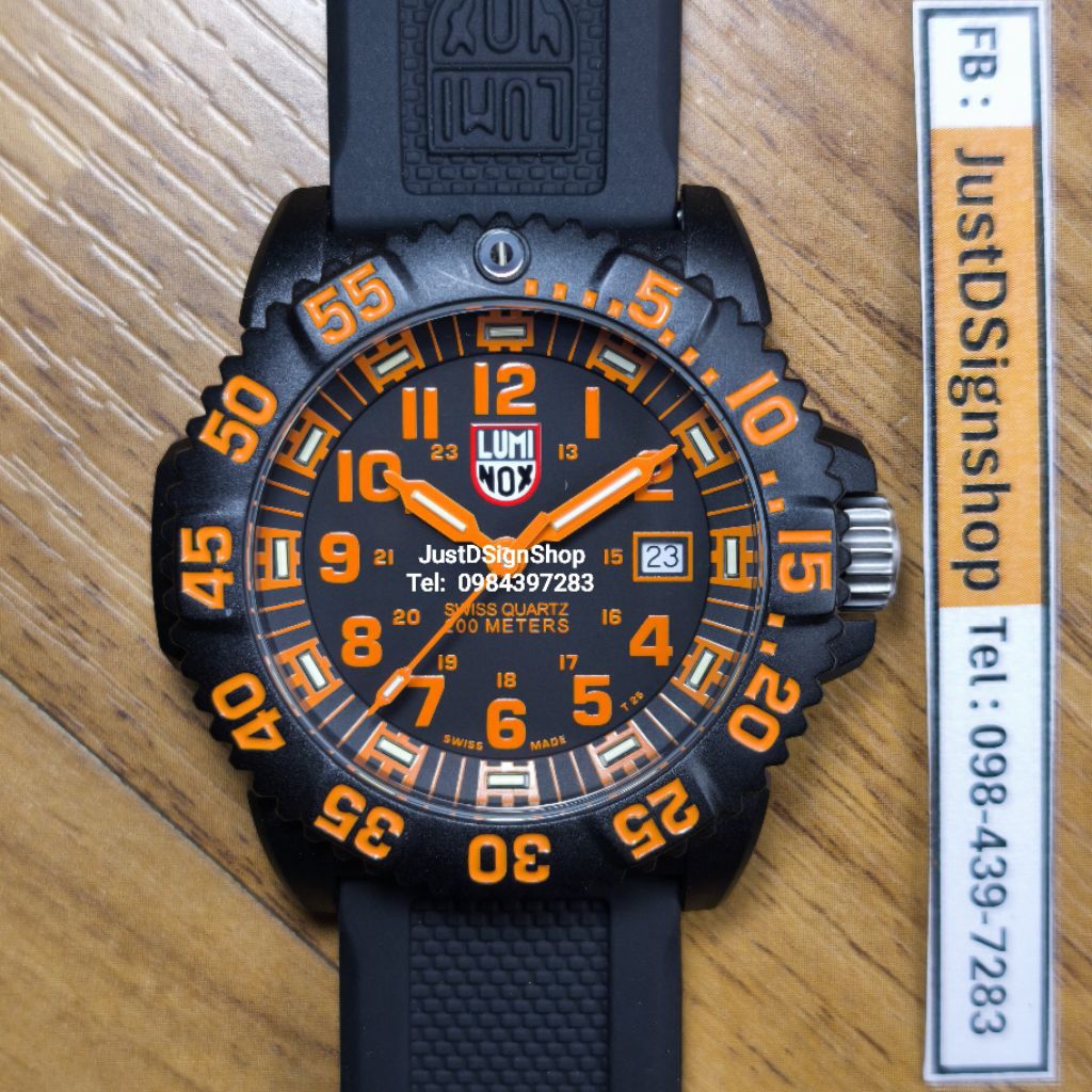 Luminox 3059  มือ 2 สวยใสไม่กลัวแสงนีออน