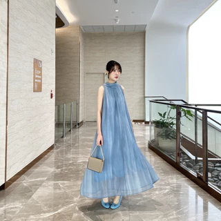 ✨Lady Cecilia Dress - Miida สวยมากกก💫เดรสยาวผ้าพิมลายทางลง ดีเทลคอสูงมีชายผ้าพาดไปด้านหลัง