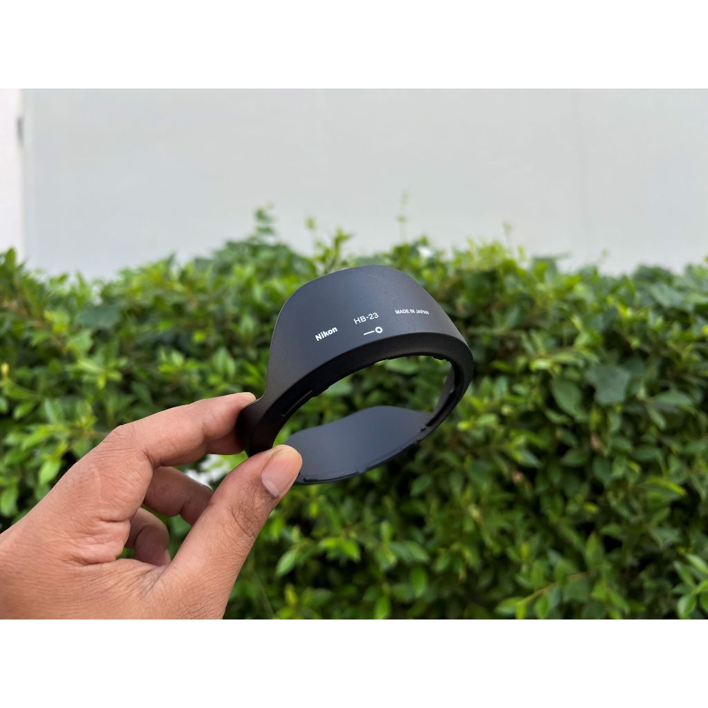 ฮูดเลนส์ Nikon AF-S 16-35mm f/4G ED, AF-S DX NIKKOR 10-24mm f/3.5-4.5G, AF-S 17-35mm f/2.8D ED < Mad