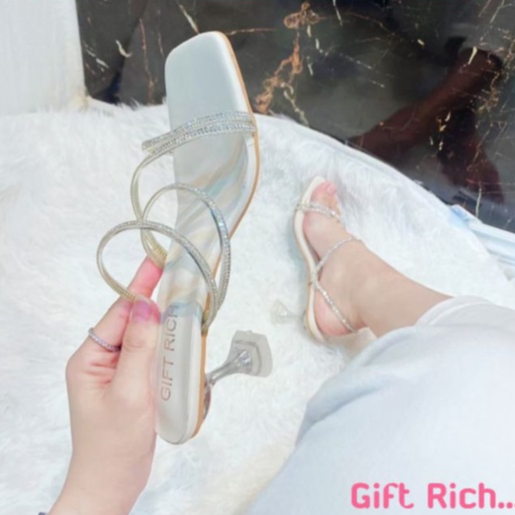 (แบรนด์ไทย) GiftRich No.03 Soft girl รองเท้าส้นสูงสายเพชร