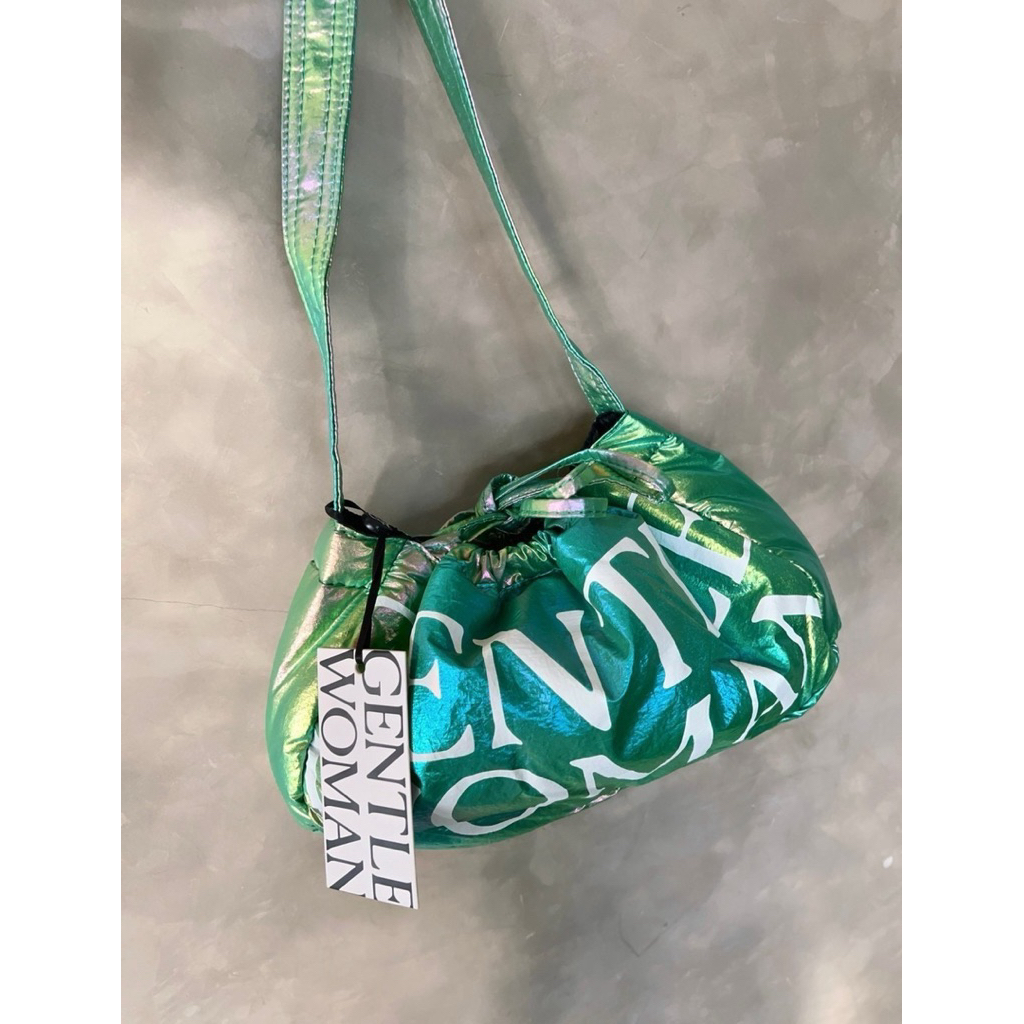 GENTLE WOMAN DUMPPLING BAG