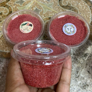 น้ำจิ้มบ๊วย 1 กระปุกไว้จิ้มกับฝรั่ง ราคา15 บาท ปริมาณ60กรัม