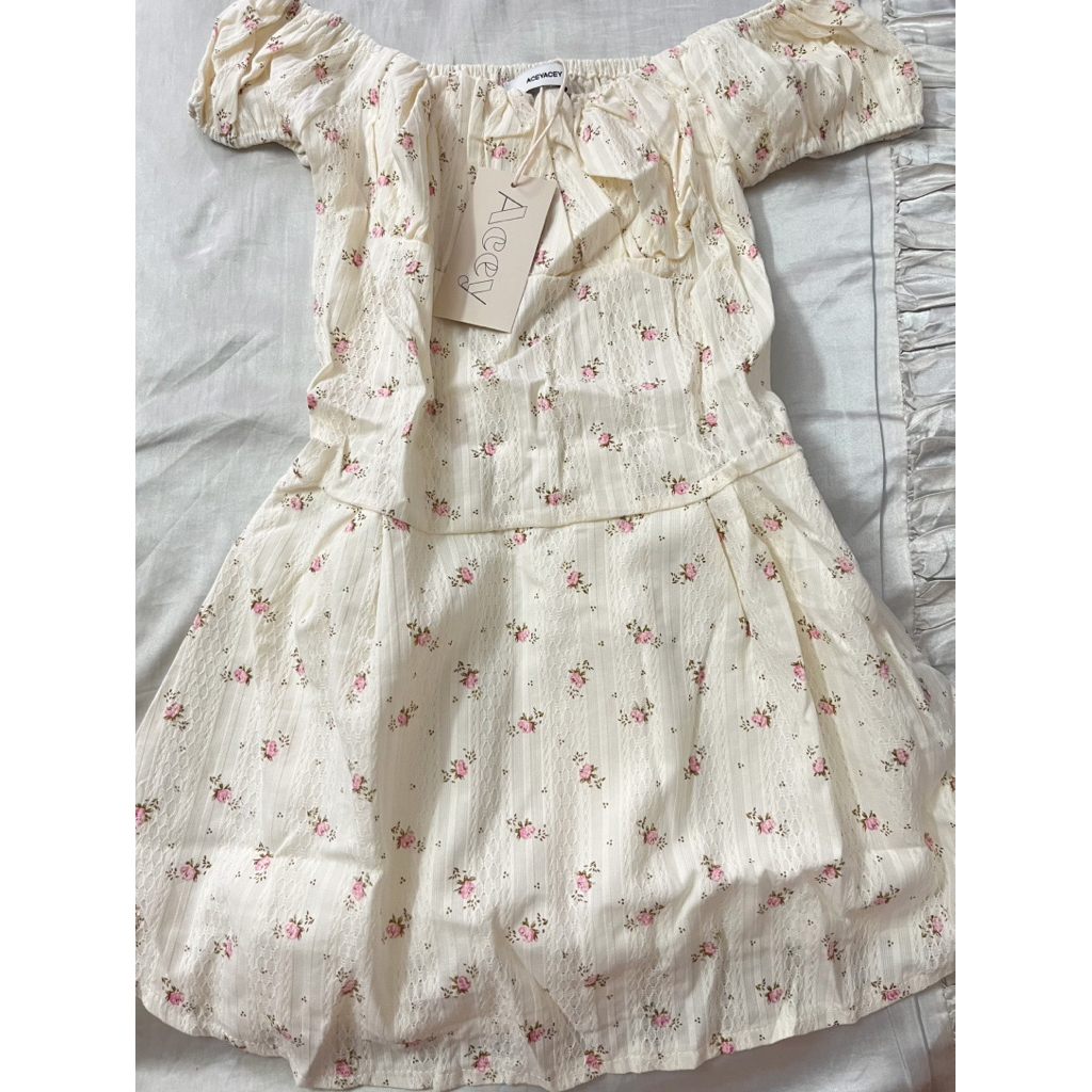 acey ลายดอกไม้ *new in pack