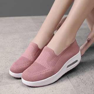 Kicks ราคาโปรโมชั่นรีบมาสั่งกันนะ รองเท้าผ้าใบแฟชั่นน้ำหนักเบา ใส่สบาย ใส่ได้ทุกโอกาส แต่งตัวง่ายแมตช์ได้กับทุกชุด