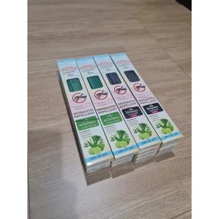 ธูปสมุนไพรไล่ยุง ตราอินเซนส์ 20 กล่อง คละสี (สีเขียว 10 กล่อง สีดำ 10 กล่อง)