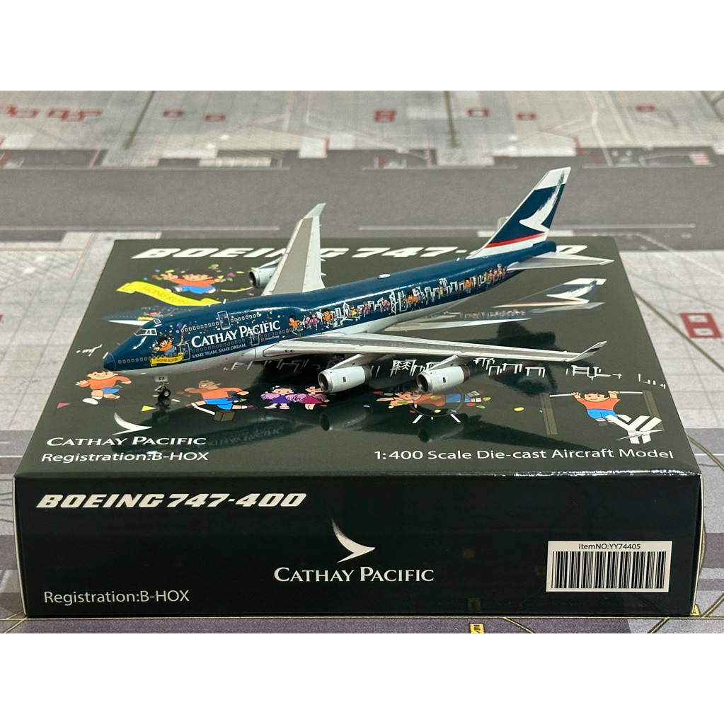 โมเดลเครื่องบิน Cathay Pacific 747-400 B-HOX Scale 1:400 By YY Wings
