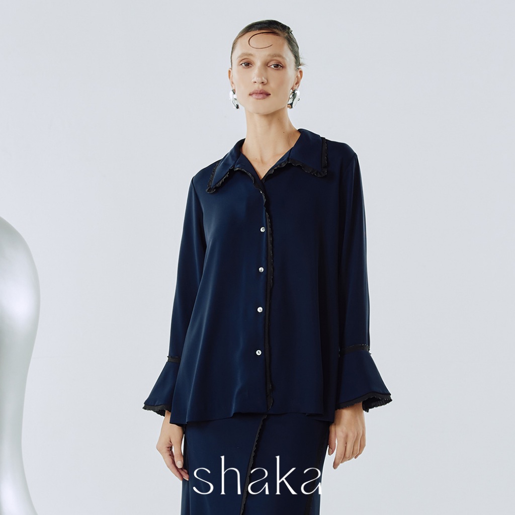 Shaka AW24 Bell Shirt เสื้อเชิ้ตแขนยาว ดีเทลแทรกแต่งด้วยริบบิ้น BL-8240705