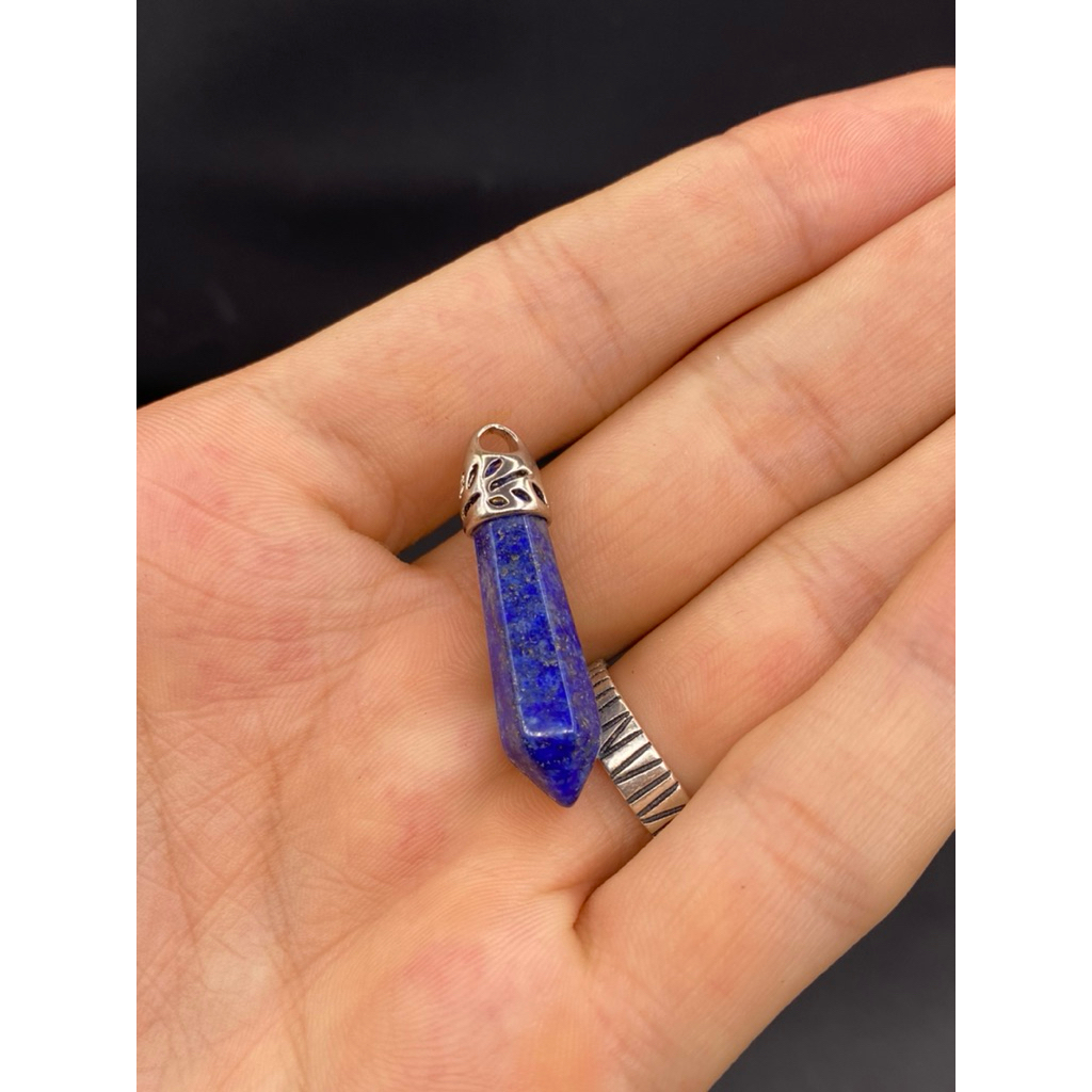 beautiful natural lapis lazuli pendant