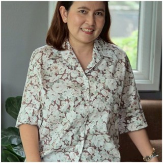 Tissara Boutique ทิศราเสื้อเชิ้ตผู้หญิง แขนสามส่วน เอวตรง ผ้…