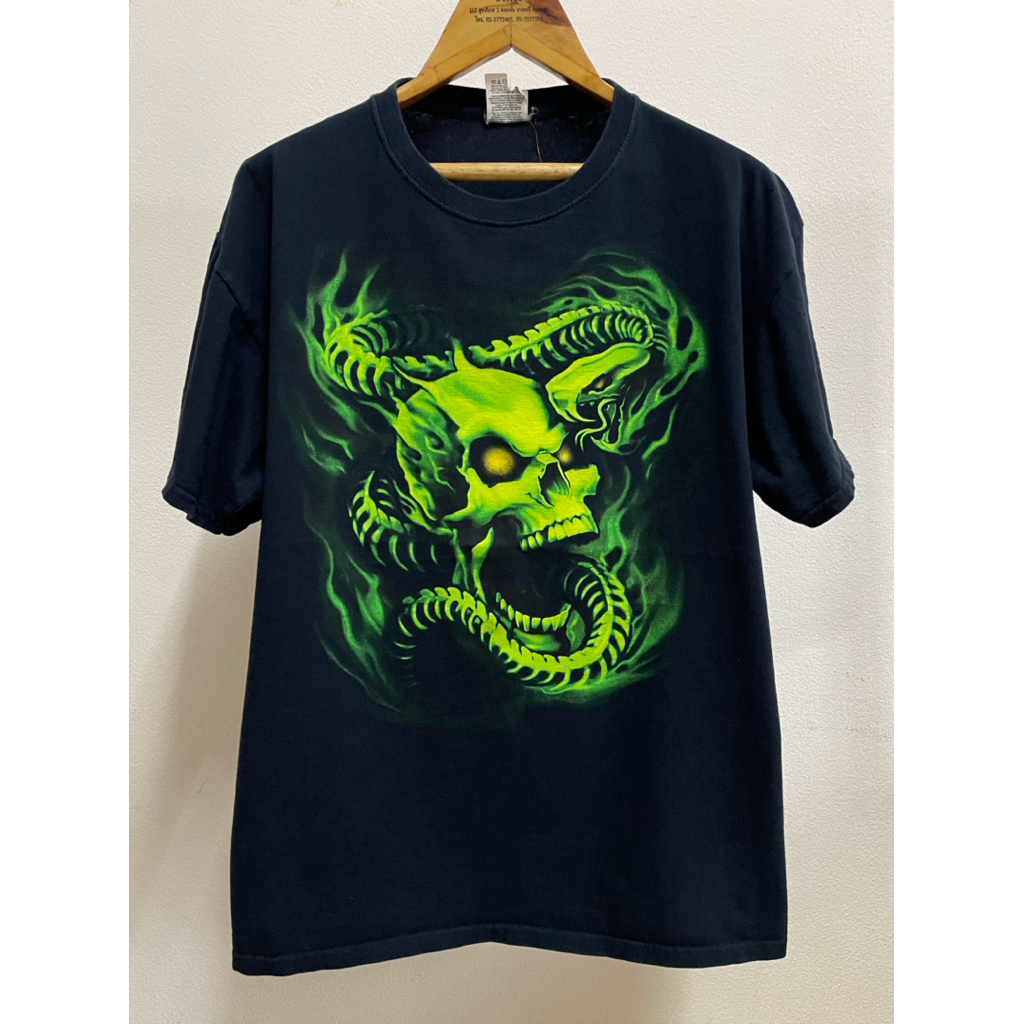 เสื้อยืดมือ 2 Vintage Jnco Style Y2K Skull Snake T-shirt Size XL Goth Skate Tee ตำหนิรูมด