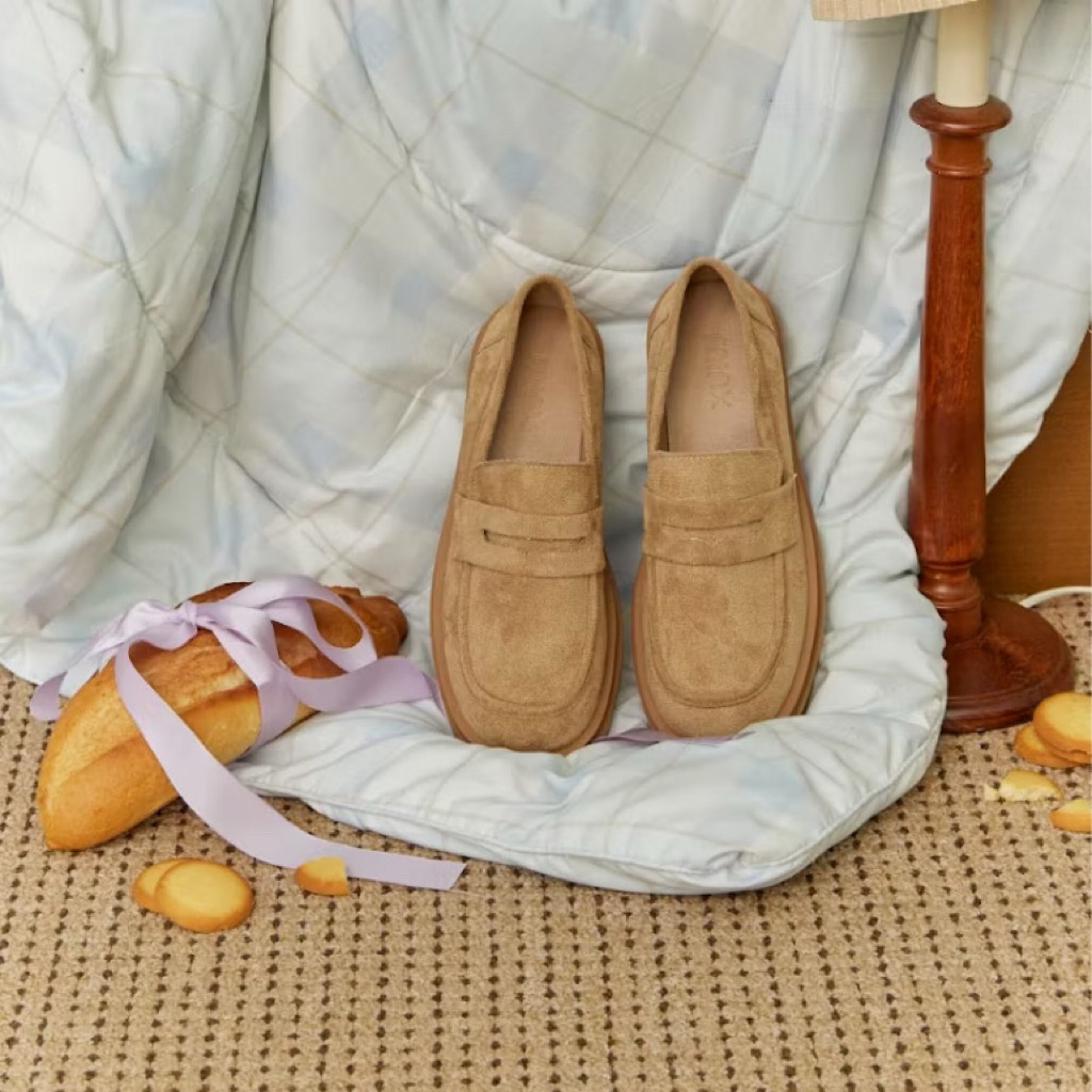 พร้อมส่ง ใหม่รองเเท้า  MINX รุ่น Wynn velvet รองเท้า โลฟเฟอร์หนังกลับ (loafer) minxshoes