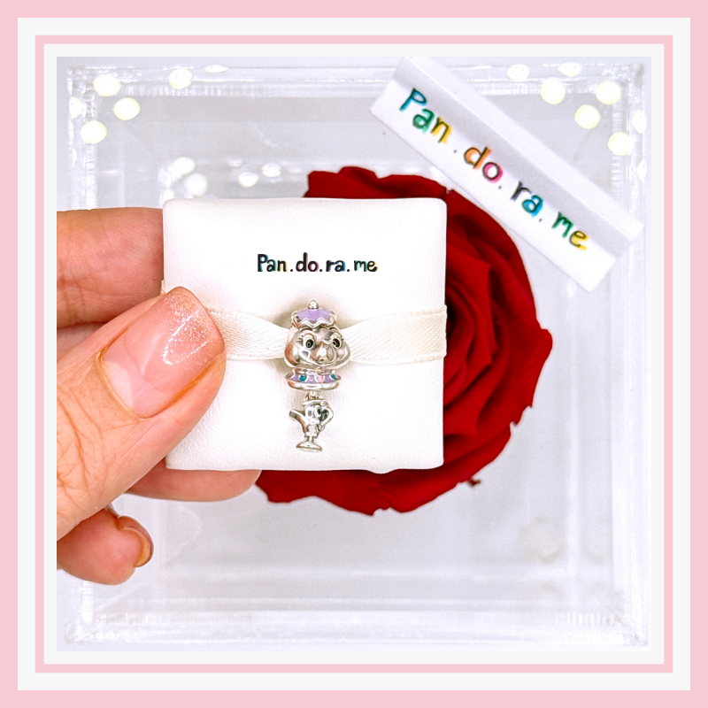 [พร้อมส่ง สินค้าแท้ 💯] Disney Beauty and the Beast Mrs. Potts and Chip Dangle Charm