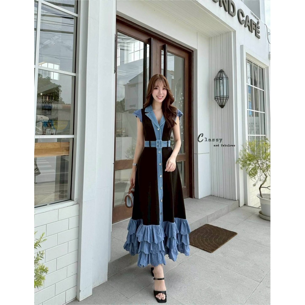 Parisa Dress เดรสยาวสีดำปลายฉลุสียีนส์+เข็มขัด