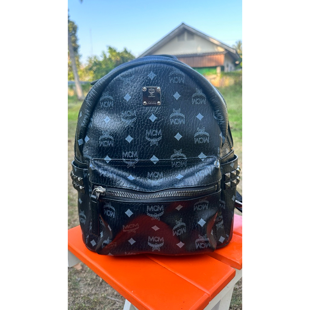 กระเป๋าเป้ MCM สภาพสวย มือสอง