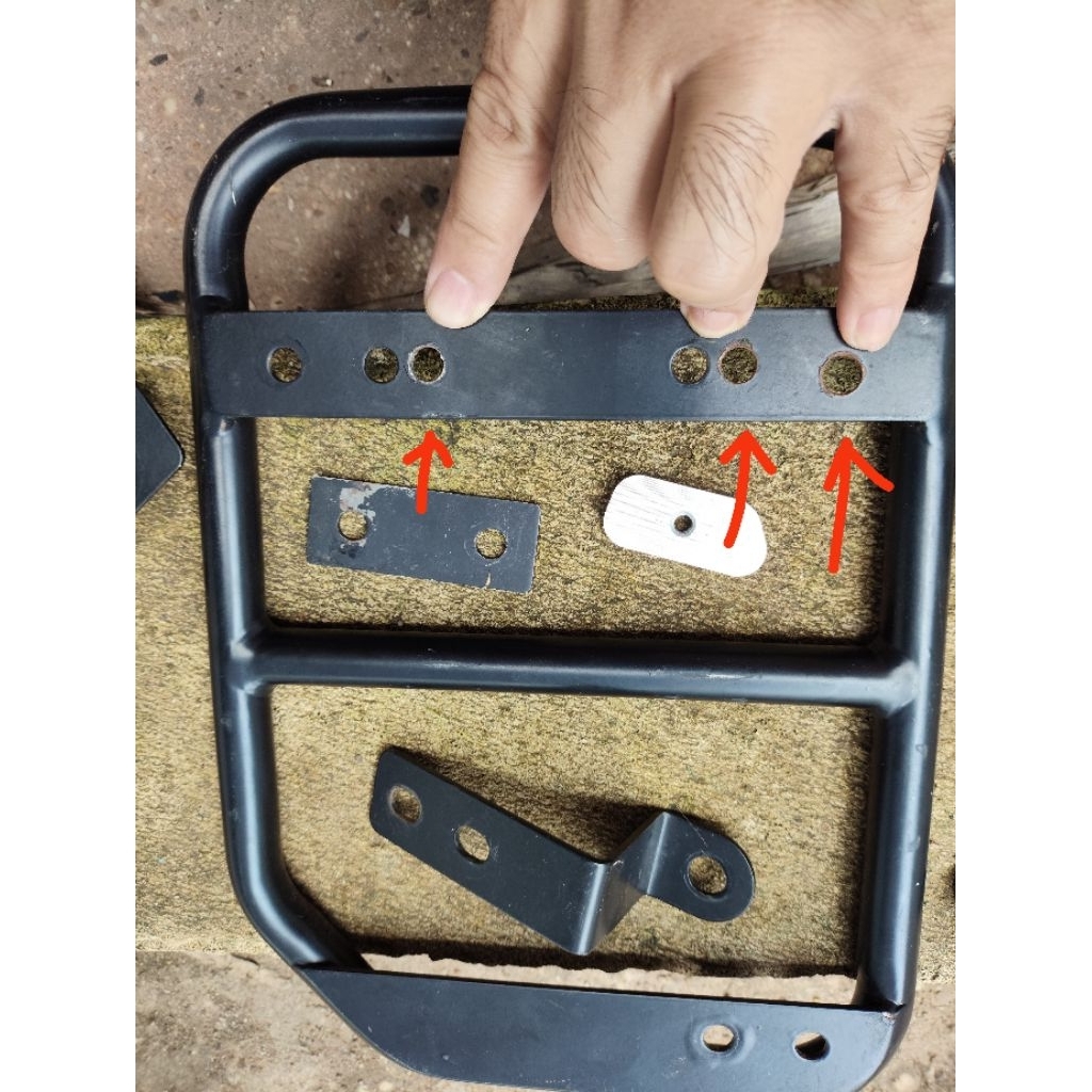 อะไหล่แร็คข้างแท้ yamaha pg-1 ไม่มีน็อตแหวนยึดให้  ชิ้นงานdefect เจาะมาผิด แก้แล้ว side rack sparepa