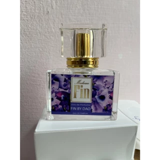 น้ำหอมมาดามฟิน 40ml หัวฉีดสเปรย์ค่ะ (ขวดเหลียม)