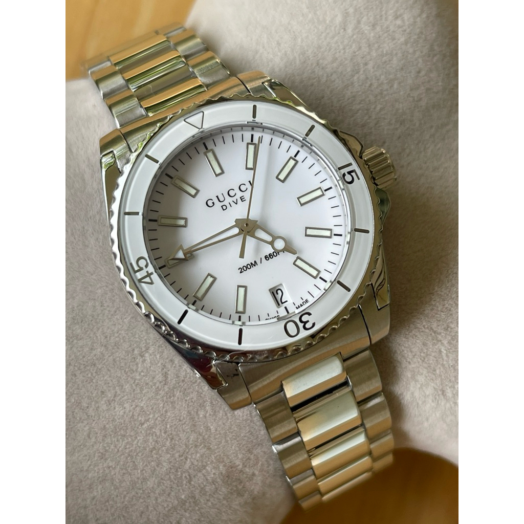 GUCCI DIVE White Dial Quartz Women’s Watch หน้าปัด 32 mm