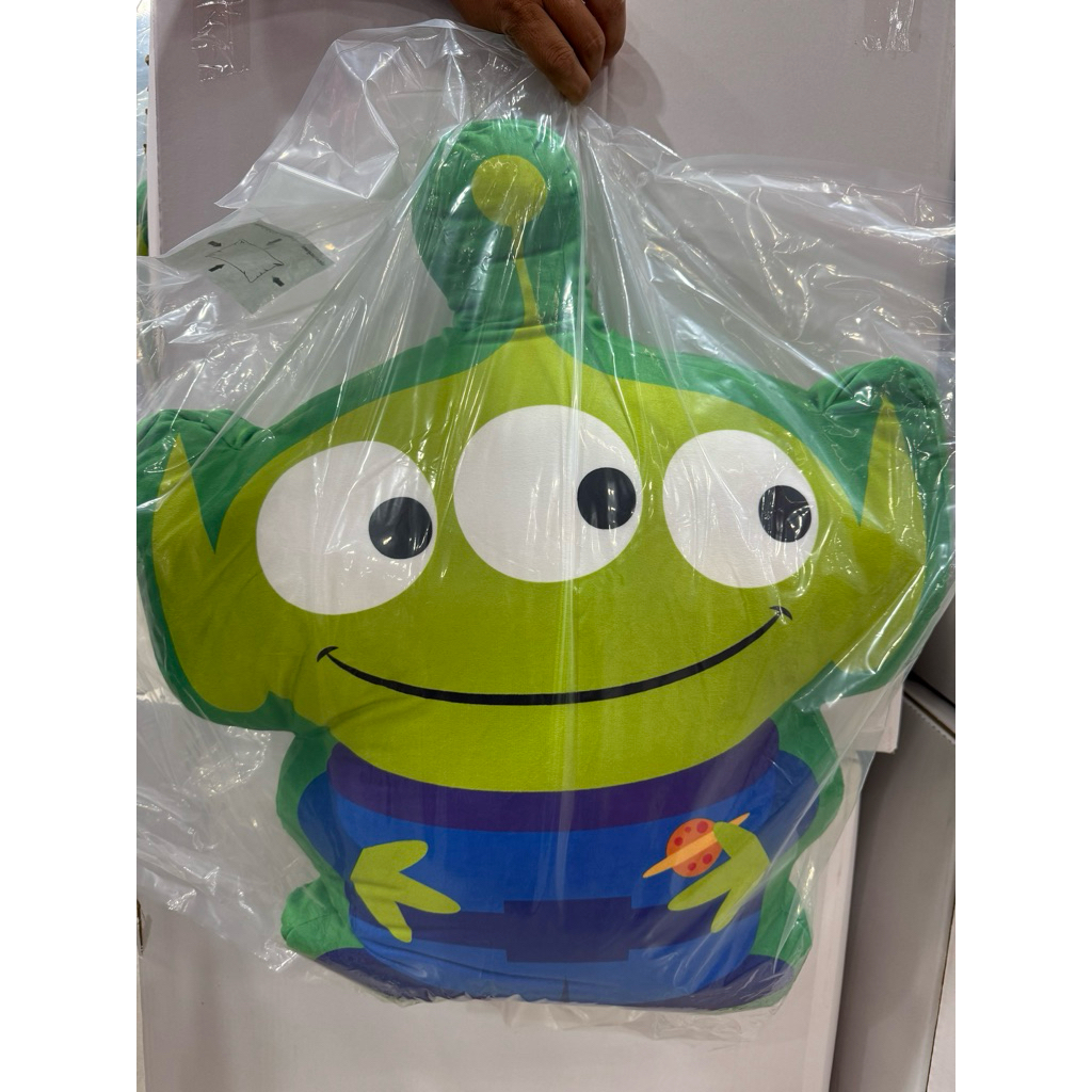 หมอนกอดไดคัท Alien 24x24 นิ้ว Momento