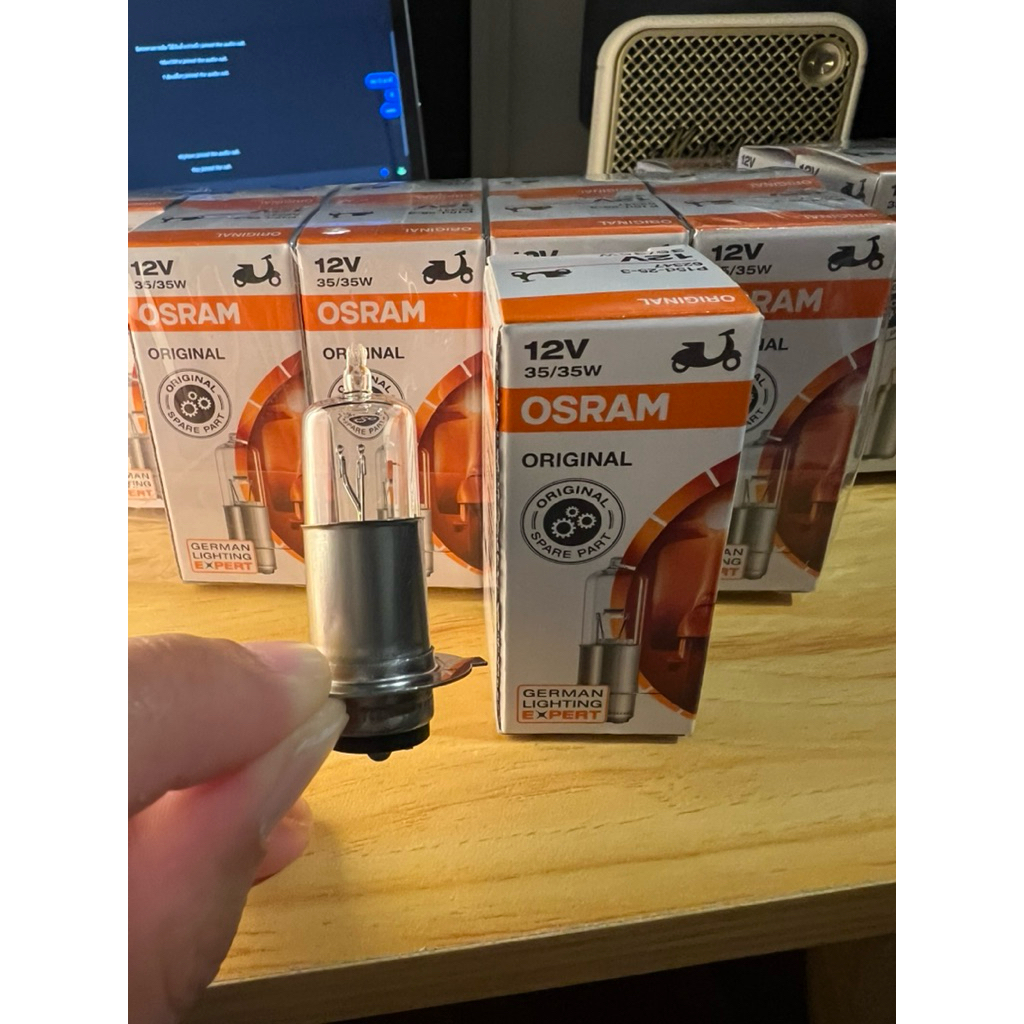 หลอดไฟหน้า รถจักรยานยนต์ osram 12V 35/35w ( 3 ติ่ง) รหัส 62347