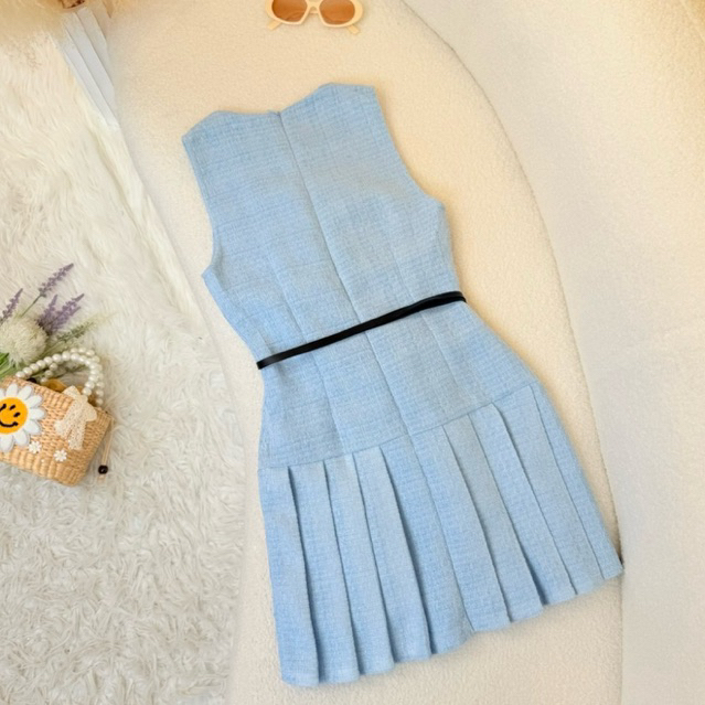 [LISA] A1101 ชุดเดรสกระโปรงคอกลมแขนกุดแต่งสายเข็มขัดหนังดอกไม้ ลุคคุณหนู ใส่เที่ยว คาเฟ่ ดินเนอร์ - รูปที่ 5