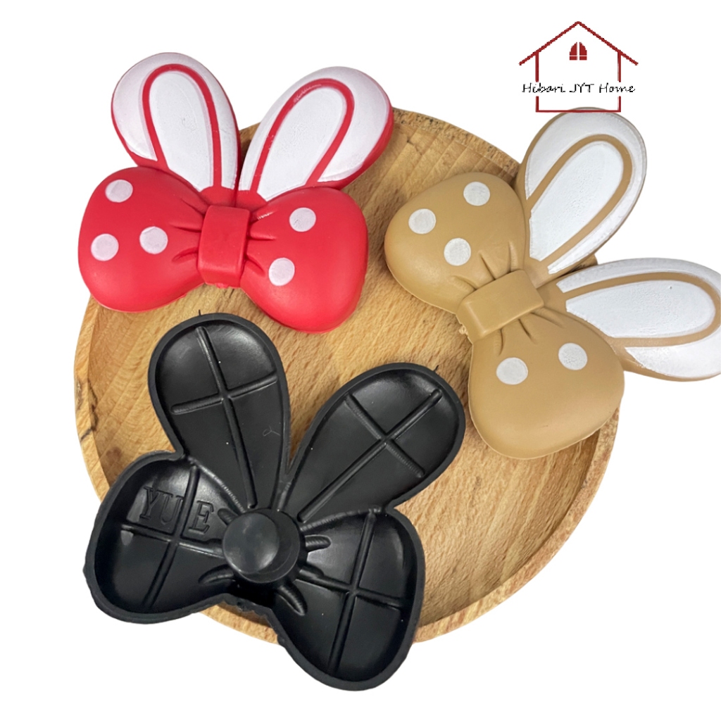 จิบิติดรองเท้า ตัวติดรองเท้า สำหรับรองเท้าหัวโต รองเท้ามีรู ลายโบว์ 1เซท 2ชิ้น - รูปที่ 2