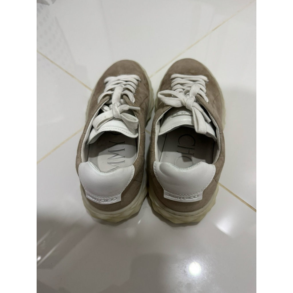 (ลดราคา clearance) รองเท้าผ้าใบ Jimmy Choo ขนาด 38.5