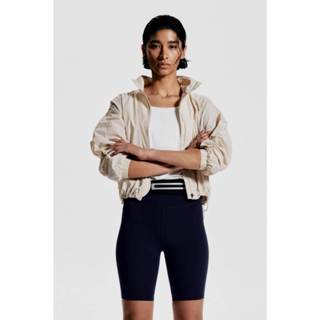 H&M(เอชแอนด์เอ็ม) กางเกงขาสั้นสำหรับปั่นจักรยานแบบวิ่งที่มาพ…