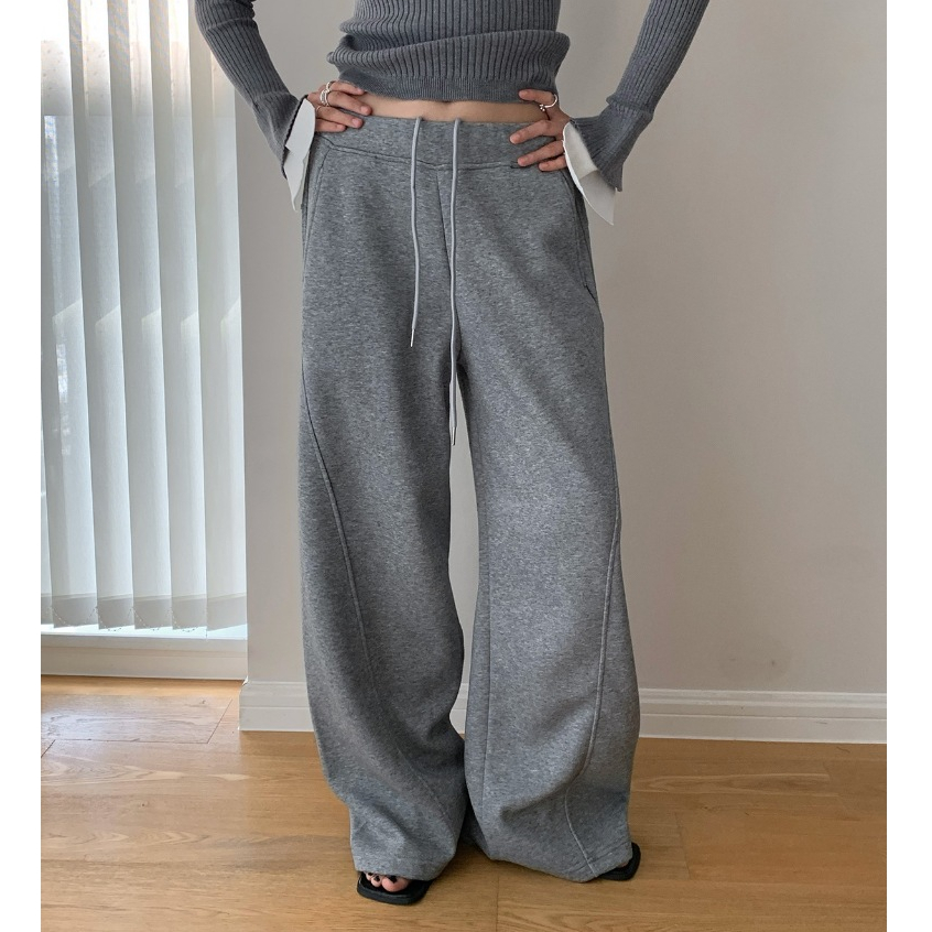 (พร้อมส่ง) Clothestoryy - Sammy Sweatpants กางเกงวอร์ม เอวยางยืด สไตล์เกาหลี