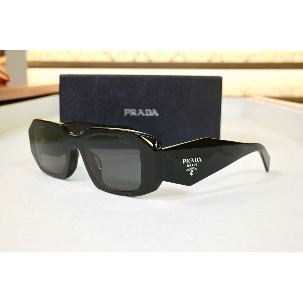 แว่นกันแดด PRADA PR17WSF