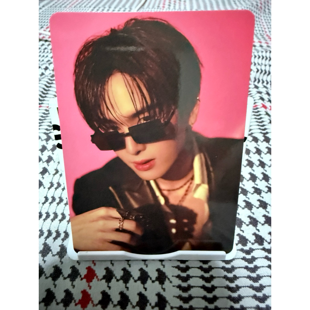 PERTH SANTA Random card fancon