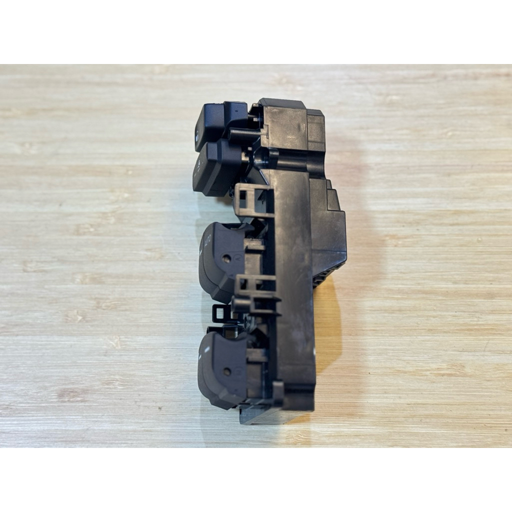 สวิทช์กระจกประตูไฟฟ้าออโต้ 1บาน Honda Civic FC Î2016-2020 - รูปที่ 3