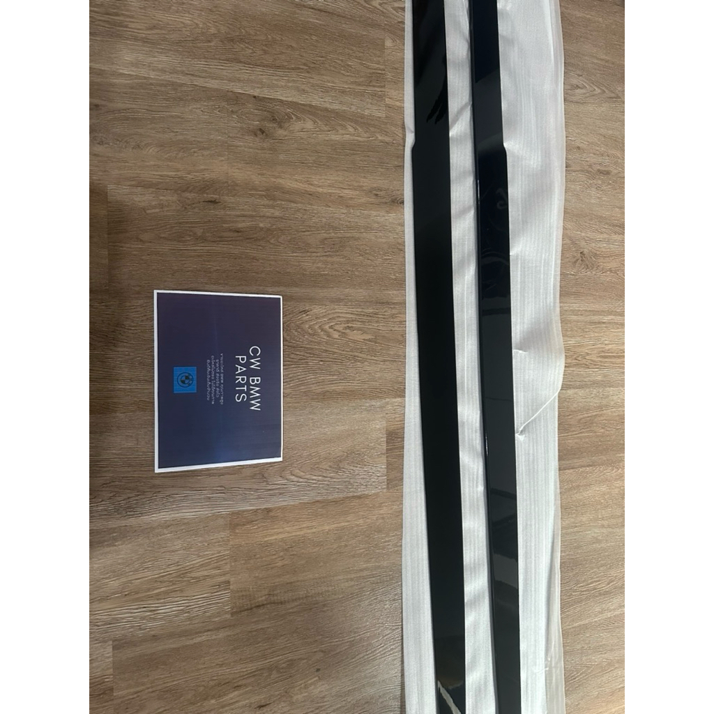 ของแต่ง สเกริตข้าง BMW E60 M Performance ดำเงา