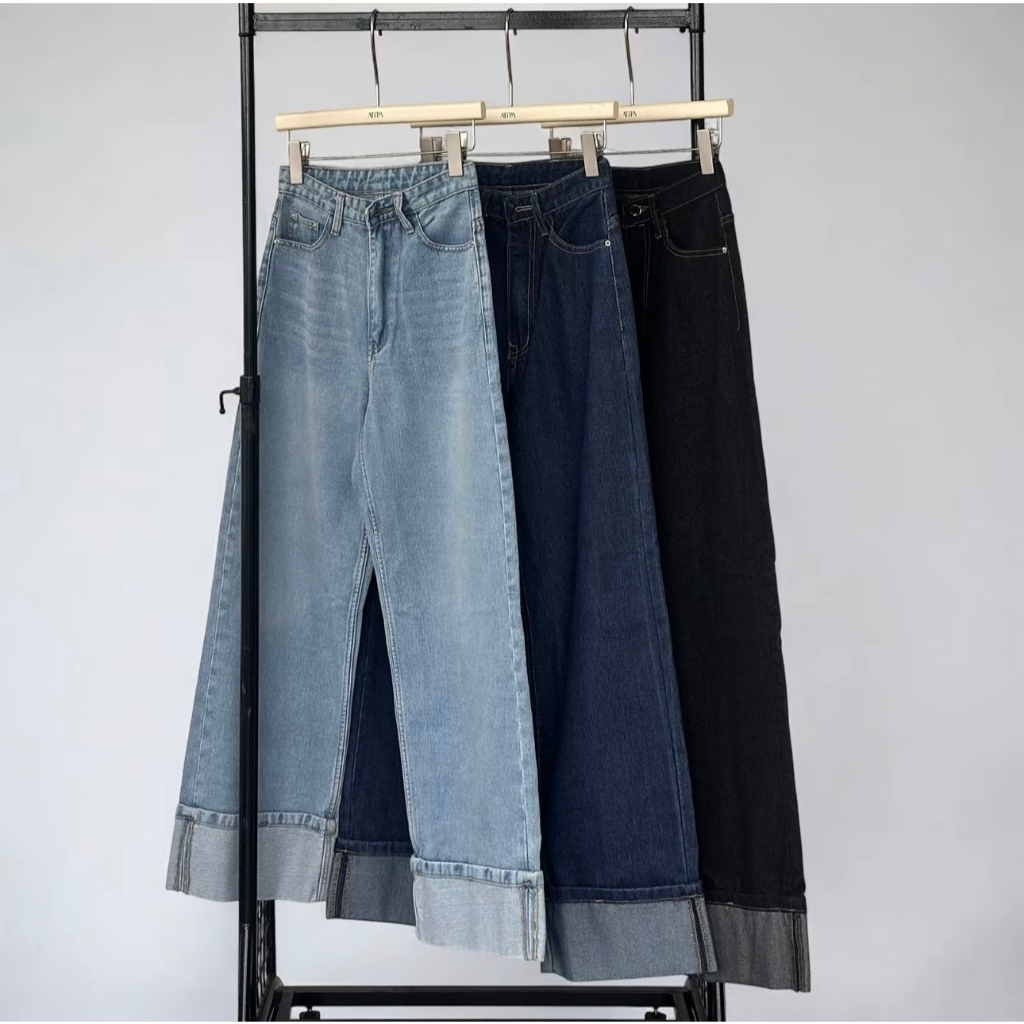 Atipashop – ROLL UP STRAIGHT JEANS กางเกงยีนส์ ทรงกระบอกกลาง ดีเทลพับขา