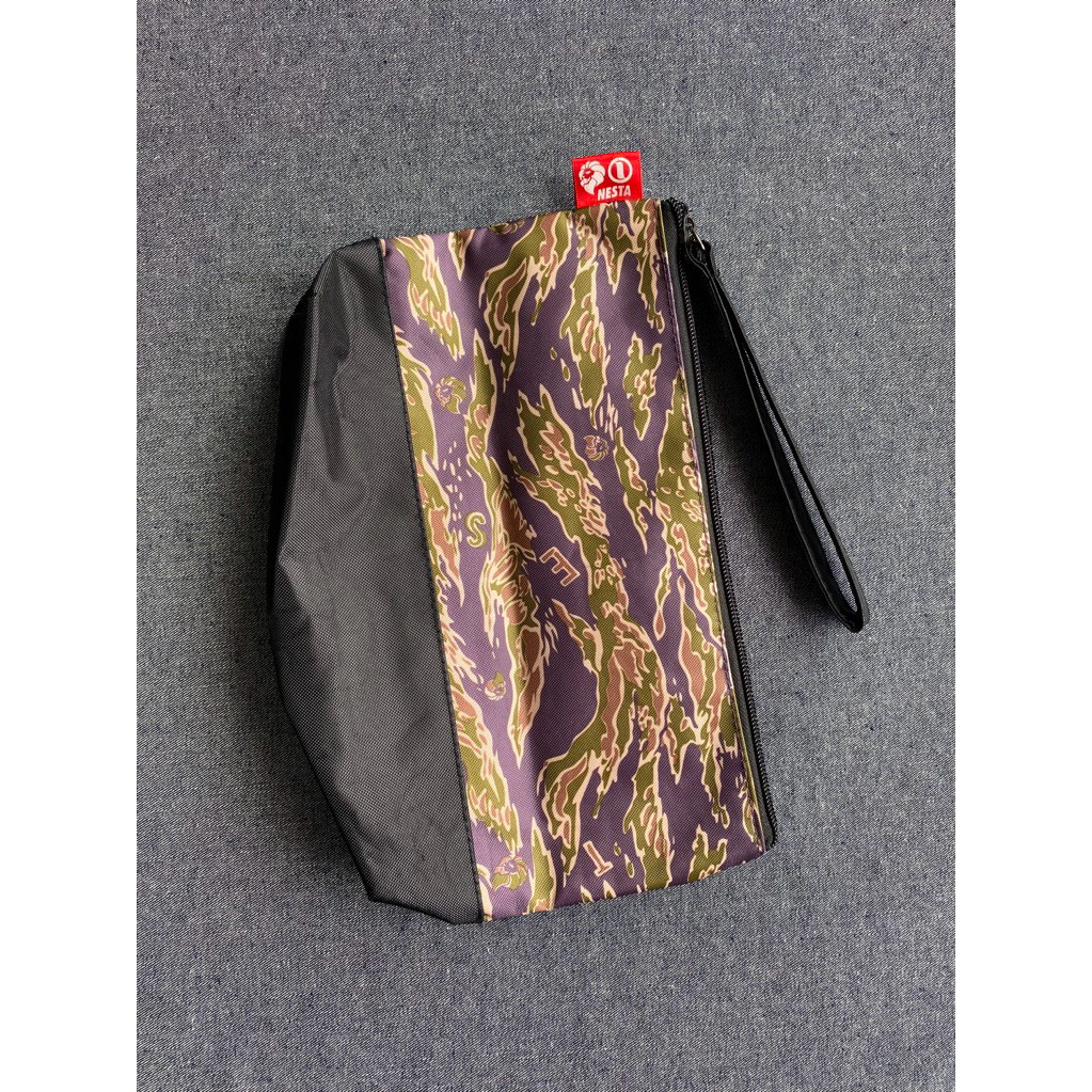 กระเป๋า Nesta brand clutch bag - ของมือสอง -