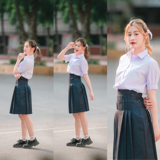 กระโปรงนักเรียน ทรงแคบ รุ่นกระเป๋าข้าง ตีเกล็ด5.5 กระโปรงทรงแคบ ผ้ามันดีวาย ยาว 25 สีกรมเข้ม มีตรารักษ์ดี