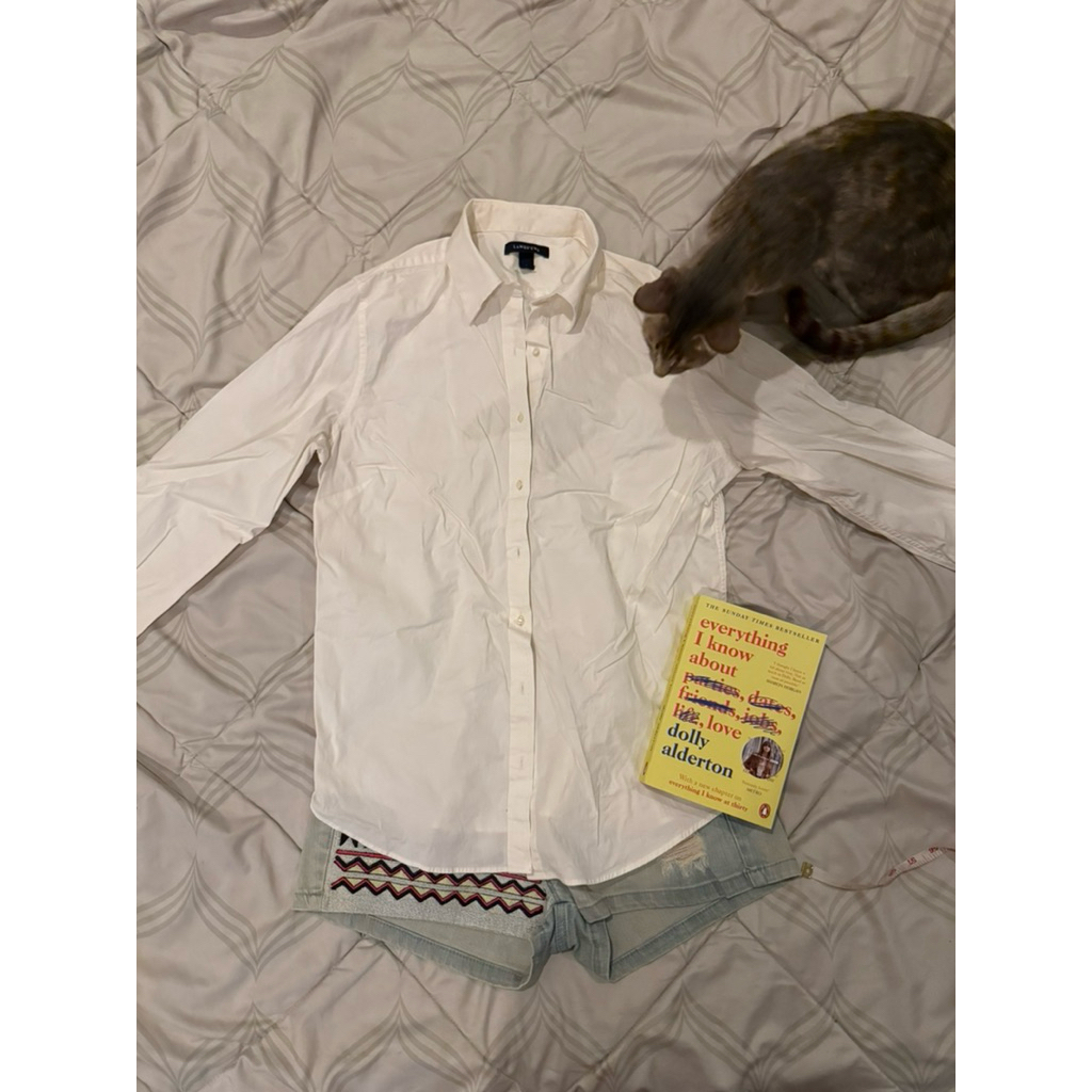 ส่งต่อเสื้อเชิ้ตสีขาวแบรนด์ Lands’end