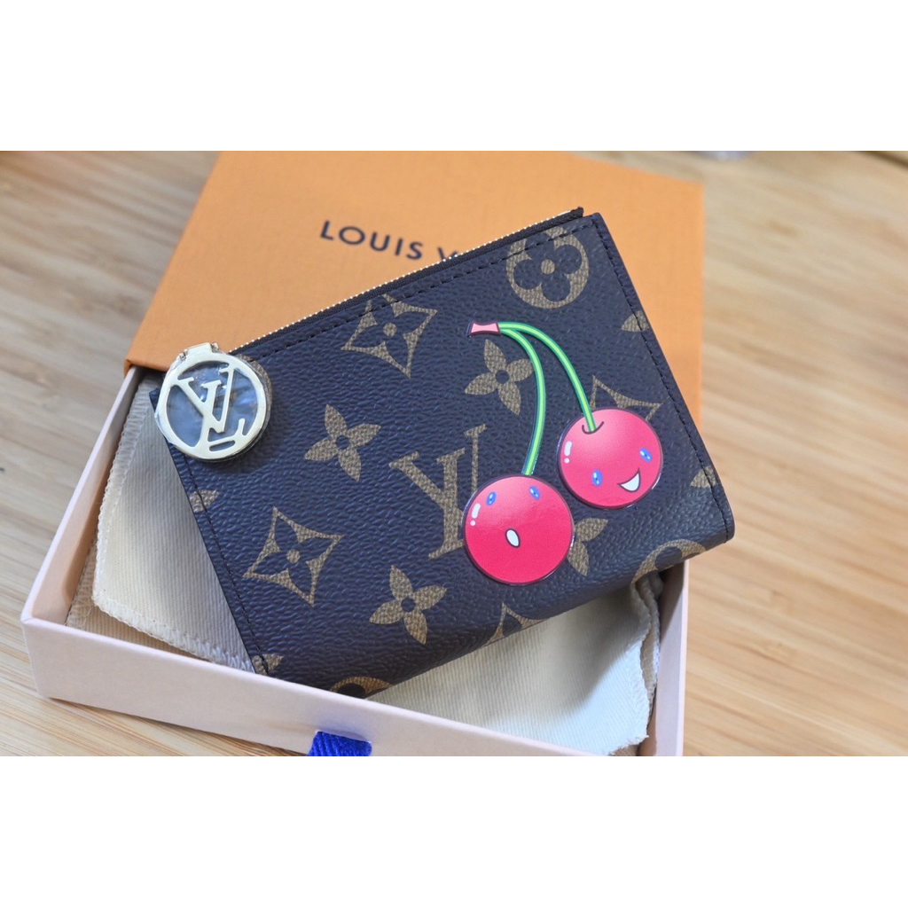 New LV lisa wallet cherry Limited