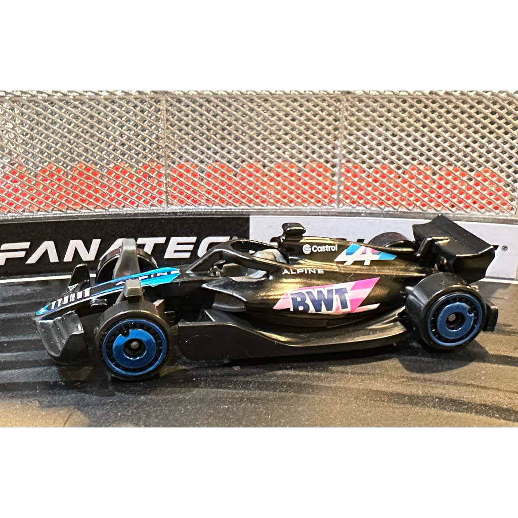 HOTWHEELS 2025 BWT Alpine F1 Team Black รถแข่งสูท1 สีดำ