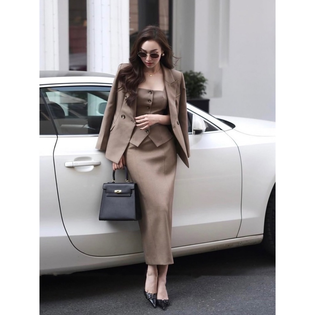 ร้านโค้ดคุ้ม  LA LA BELLE เซต 3 ชิ้นผ้าสูทอัดกาวอย่างดี ใส่ออกงาน ทำงาน รุ่นกระโปรง สวย หรู ดูดีมาก ราคา ถูกที่สุด ดีลบีเคเค แกลเลอรีภาพที่ 5