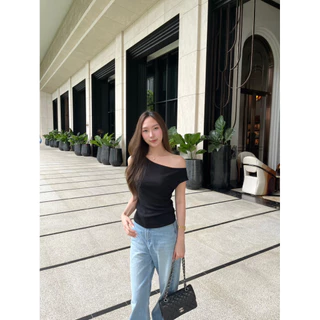 nina top by shewear.bkk เสื้อไหล่ตก ปาดไหล่ ผ้ายืดนุ่มสบาย มีglitter