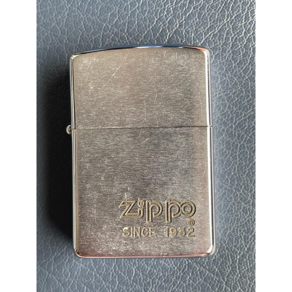 ขออนุญาตแอดมินค่ะ Zippo มือสองสภาพดี