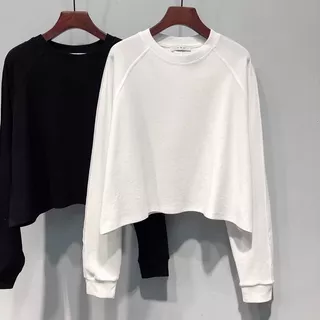 เสื้อครอปแขนยาวไซส์ใหญ่ สีพื้น oversize เสื้อผ้าสาวอวบมินิมอลทรงหลวมสไตล์เกาหลี เสื้อยืดสวยผู้หญิงแฟชั่นญี่ปุ่นมาใหม่