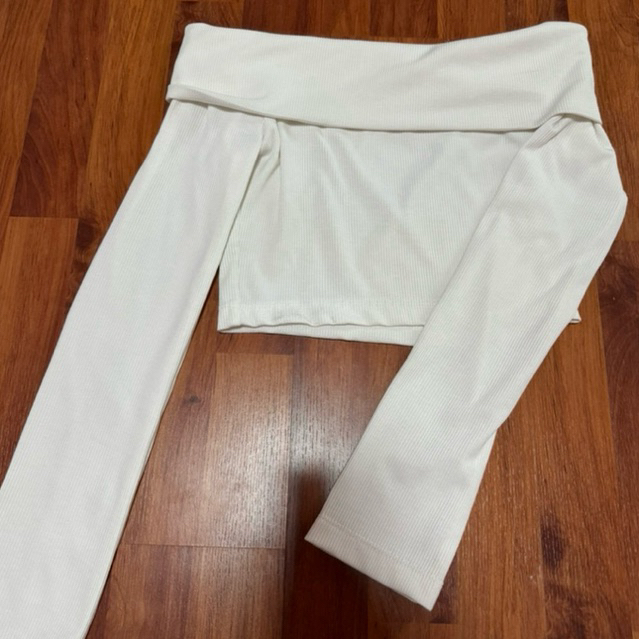 เสื้อ Promthong (มือ1)