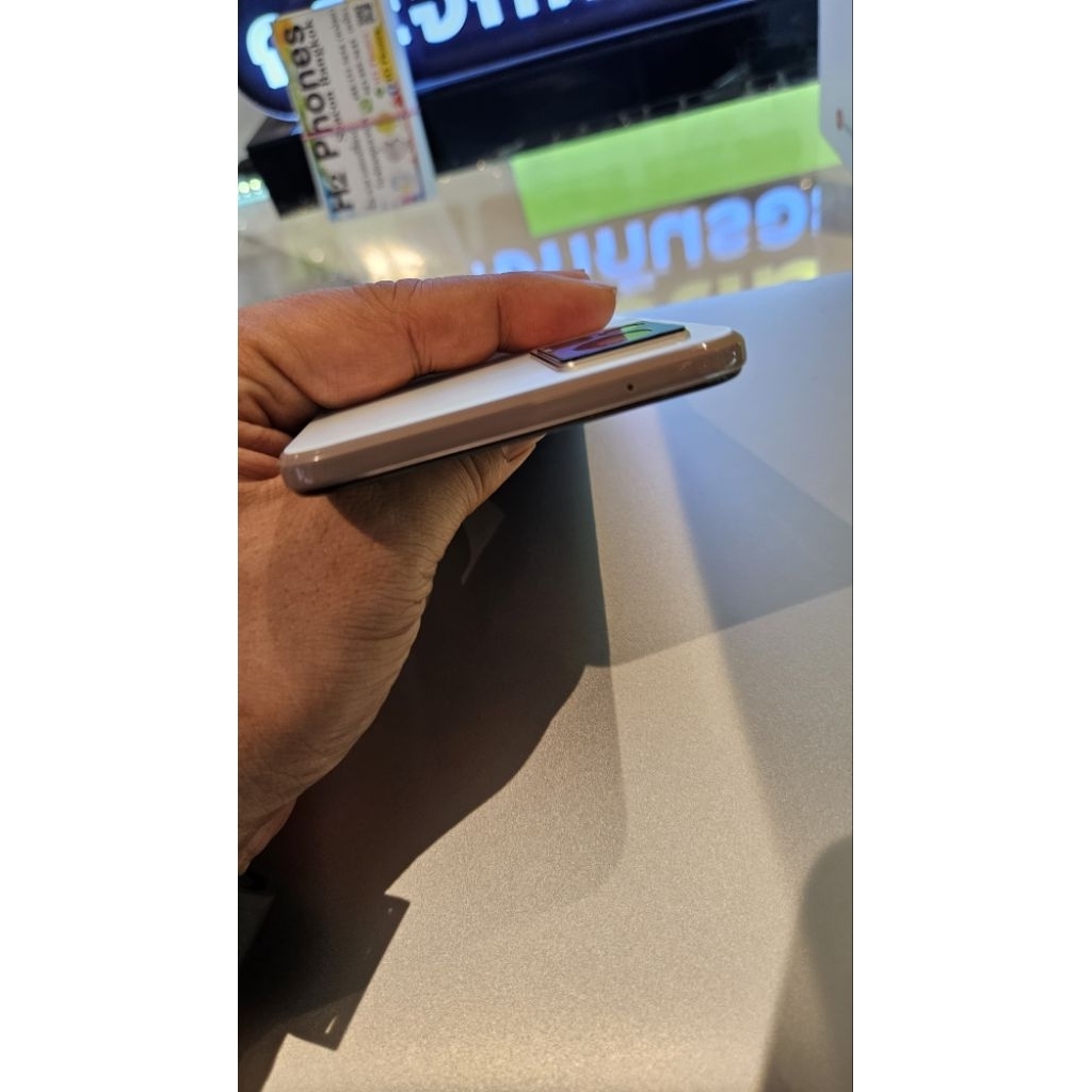 Vivo V21 5g โทรศัพท์มือสองพร้อมที่ชาร์จ ความจำ 128 Ram 8