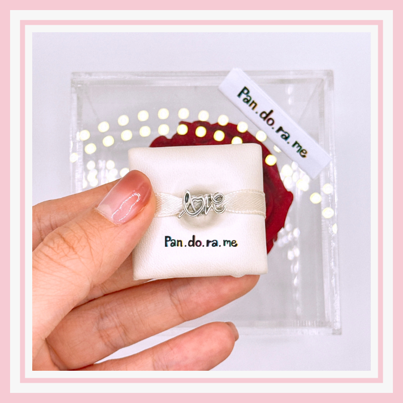 [พร้อมส่ง สินค้าแท้ ] ชาร์ม pan.do.ra Love รุ่น Handwritten Love Charm