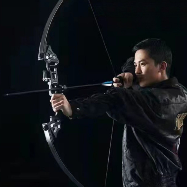 **☽☾ชุดธนู Recurve สำหรับผู้เริ่มต้น พร้อมอุปกรณ์ครบชุด เหมาะสำหรับยิงกลางแจ้ง-ฝึกซ้อม ดีไซน์พื้นที่ทิวทัศน์ ใช้ง่ายปลอด