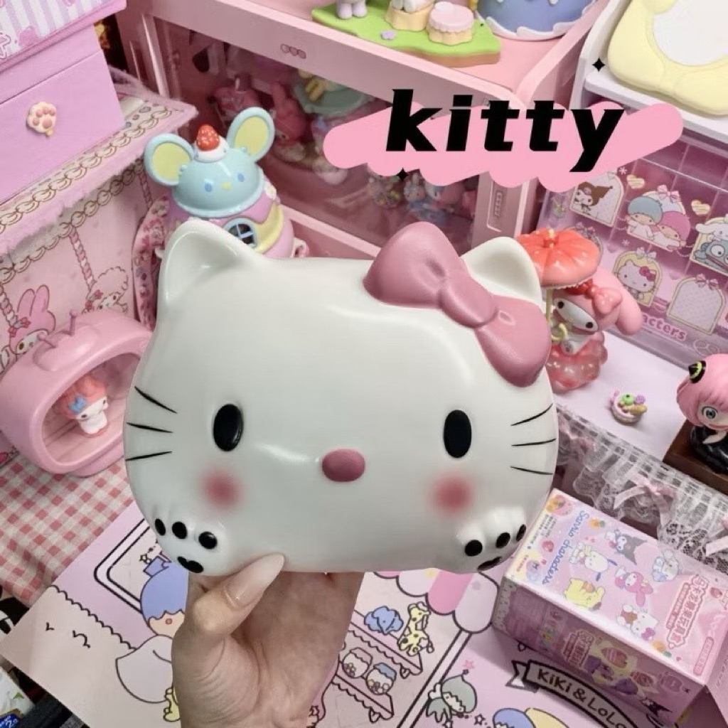 พร้อมส่ง กล่องทิชชู่ Hello Kitty  น่ารักมาก